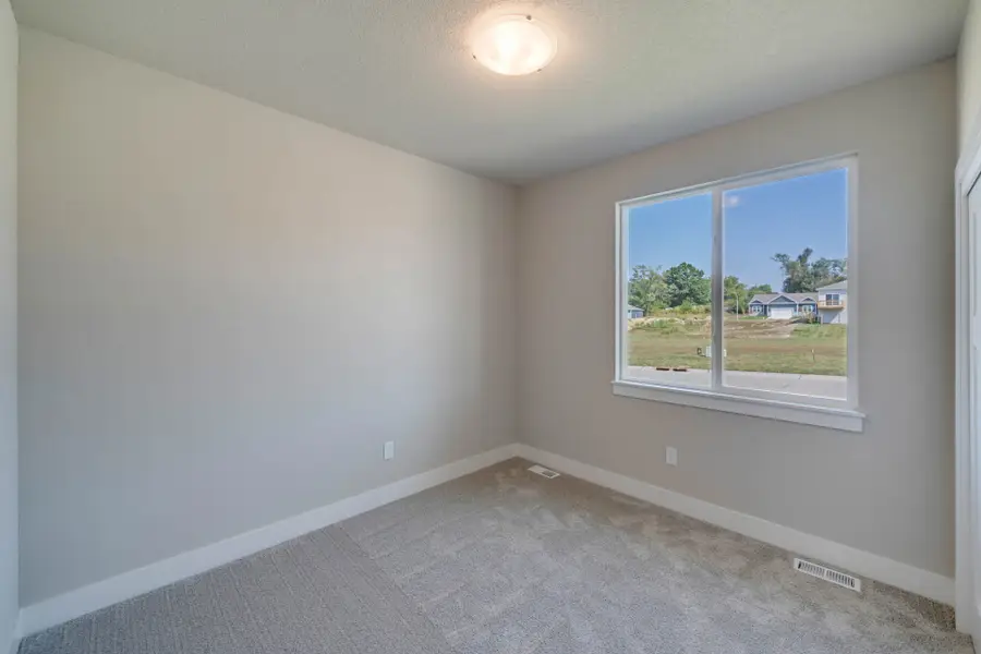 2540 E 50th Court, Des Moines, IA 50317 - Image #3