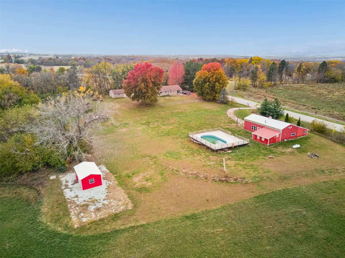 6335 S31 Highway, Hartford, IA 50118 - Image #1