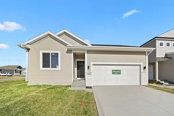 4203 5th Avenue Sw, Altoona, IA 50009