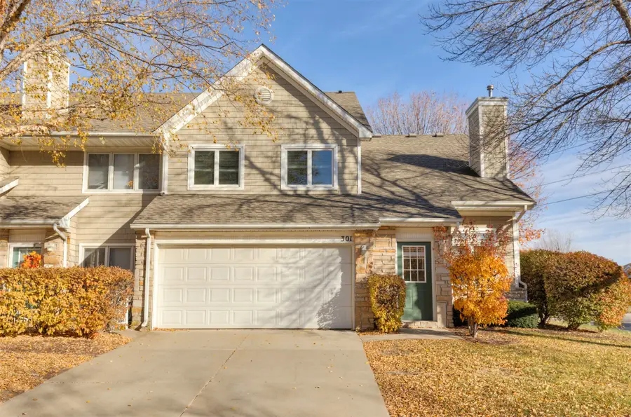 811 Burr Oaks Drive #301, West Des Moines, IA 50266 - Image #2