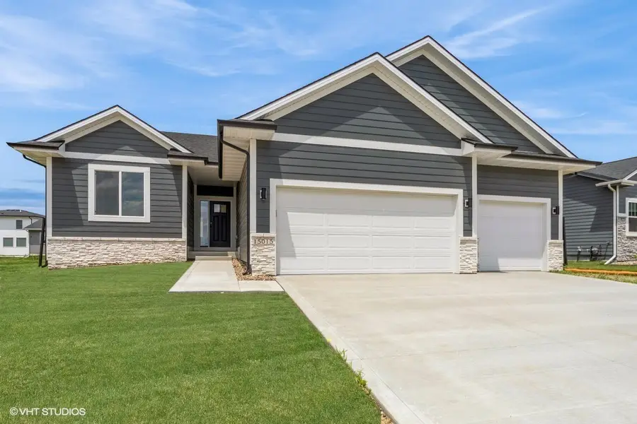 15015 Springbrook Trail, Urbandale, IA 50323 - Image #1