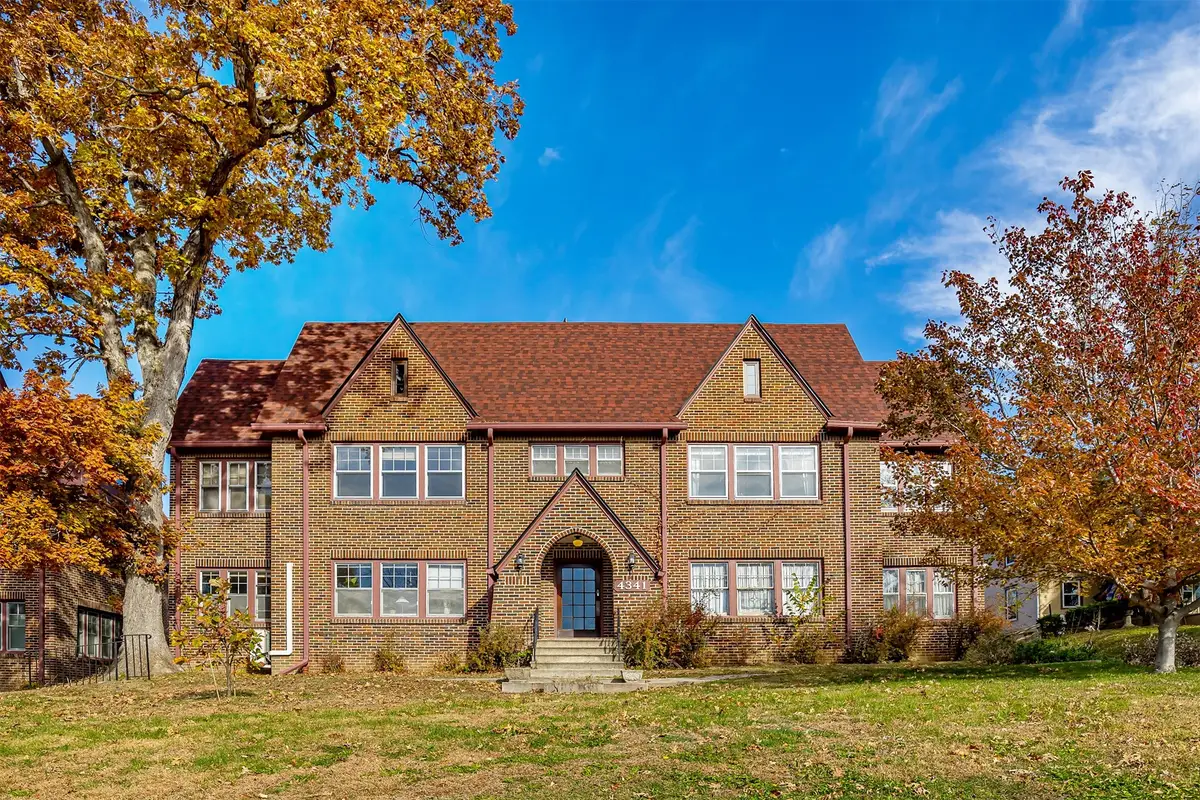 4341 Grand Avenue #4, Des Moines, IA 50312 - Image #1