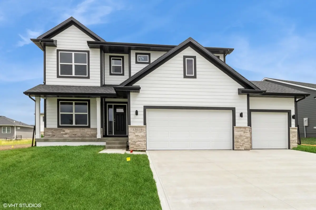 15019 Springbrook Trail, Urbandale, IA 50323 - Image #1