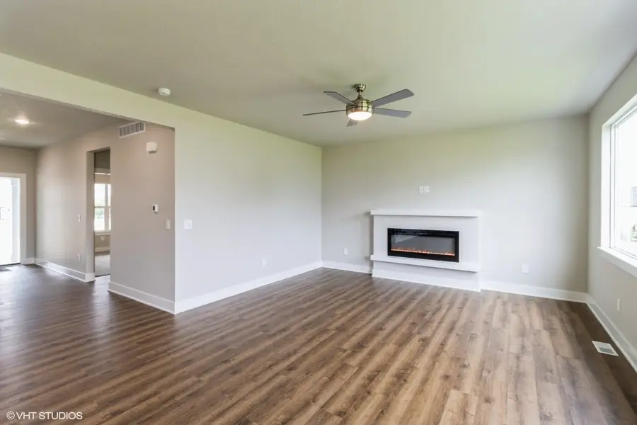 15019 Springbrook Trail, Urbandale, IA 50323 - Image #2