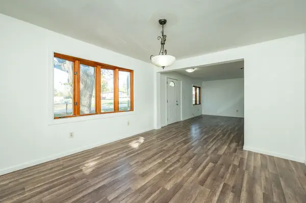 4725 NE 27th Court, Des Moines, IA 50317