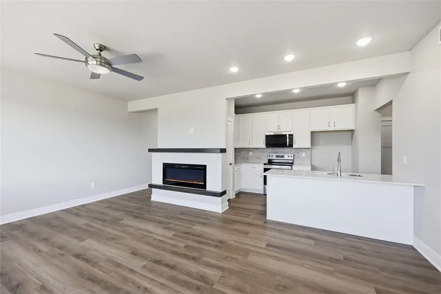 1488 S 91st Street, West Des Moines, IA 50266 - #3