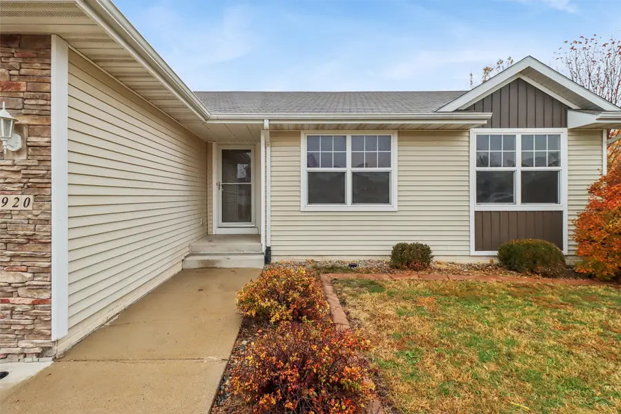 920 Ne 49th Street, Ankeny, IA 50021 - Image #3