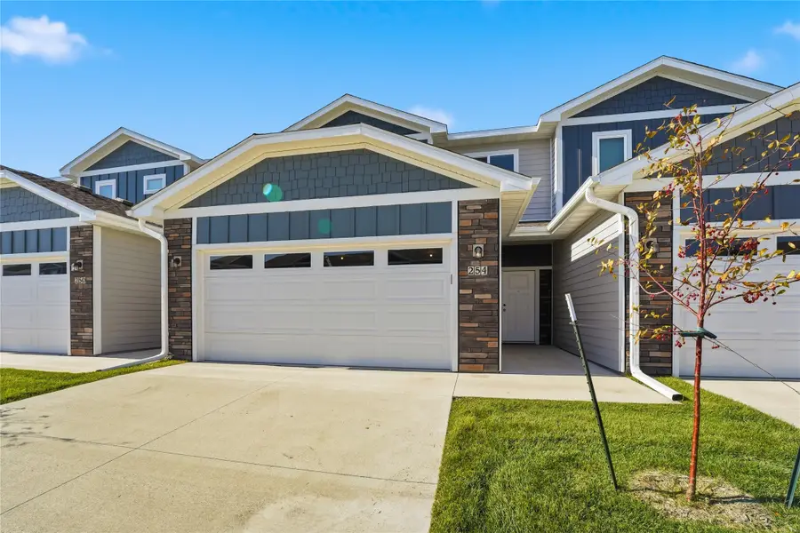254 NW Waverly Drive, Waukee, IA 50263 - Image #3