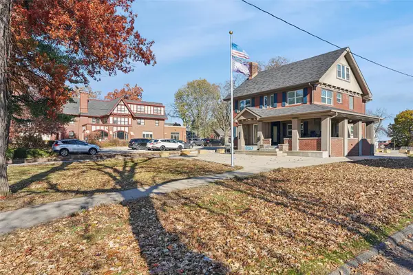 1245 34th Street, Des Moines, IA 50311