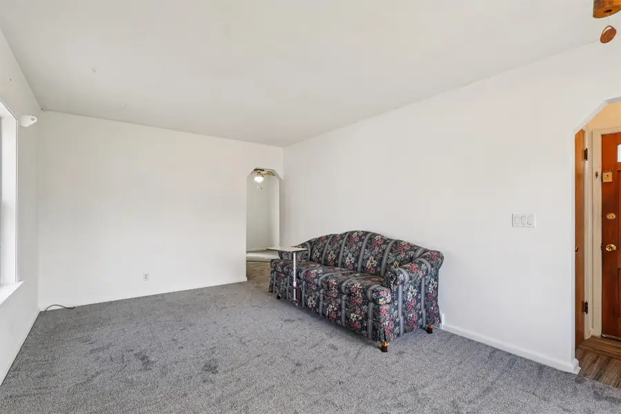 2111 51st Street, Des Moines, IA 50310 - Image #3