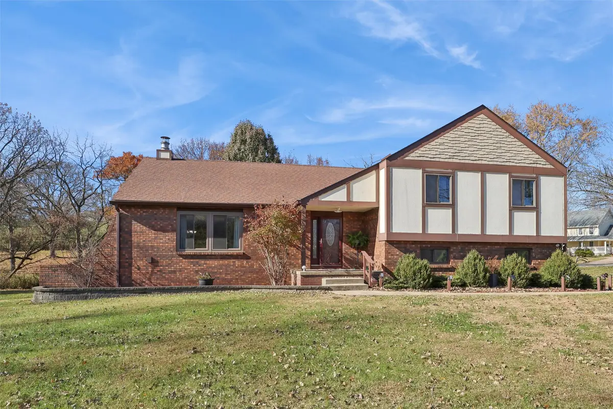 33066 Walnut Place, Waukee, IA 50263 - Image #1