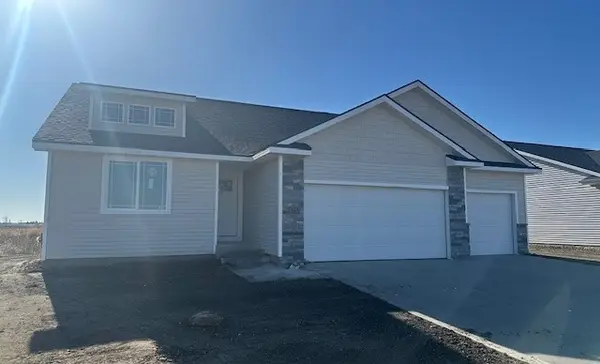 1465 Cedar Street, Waukee, IA 50263