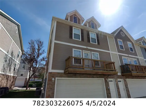 1111 Fieldstone Lane, Pleasant Hill, IA 50327