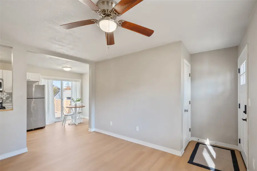 1266 E 35th Street, Des Moines, IA 50317 - Image #3