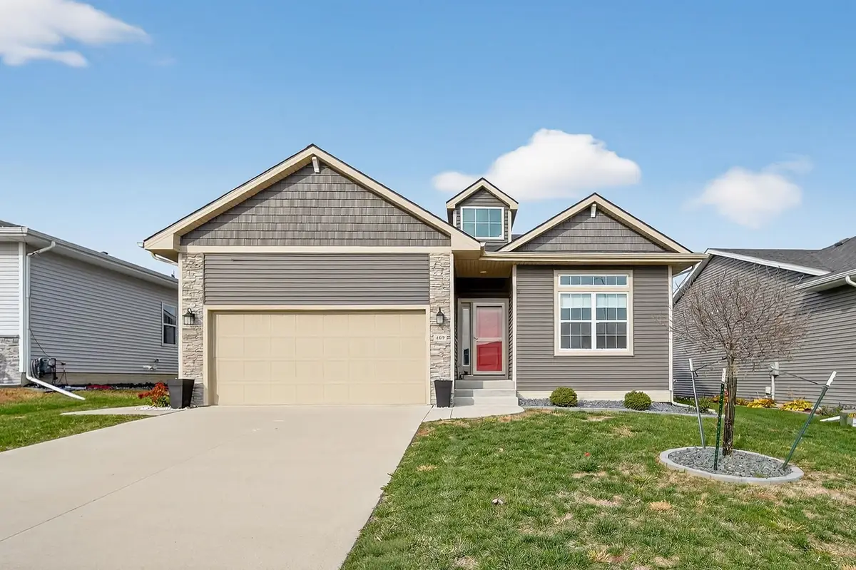 469 SE Hollow Court, West Des Moines, IA 50265 - Image #1