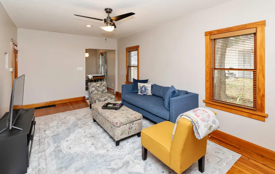 412 Fulton Drive, Des Moines, IA 50315 - Image #3