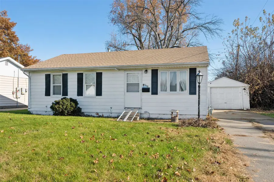 508 E 24th Street S, Newton, IA 50208 - Image #2