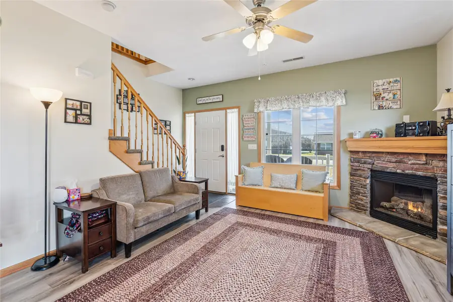 2101 Meadow Court #602, Des Moines, IA 50320 - Image #3