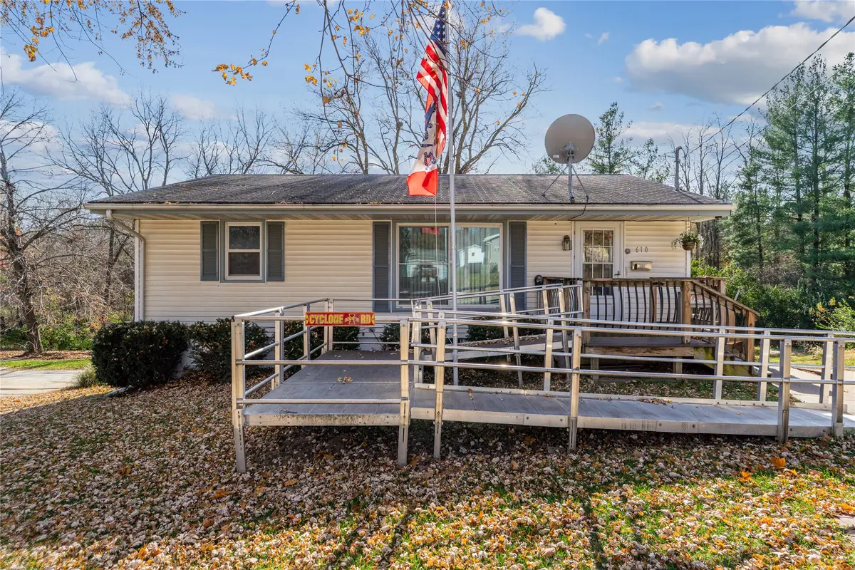 610 E Competine Street, Knoxville, IA 50138 - Image #1