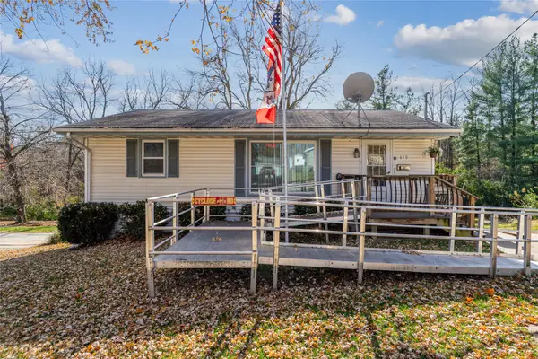 610 E Competine Street, Knoxville, IA 50138