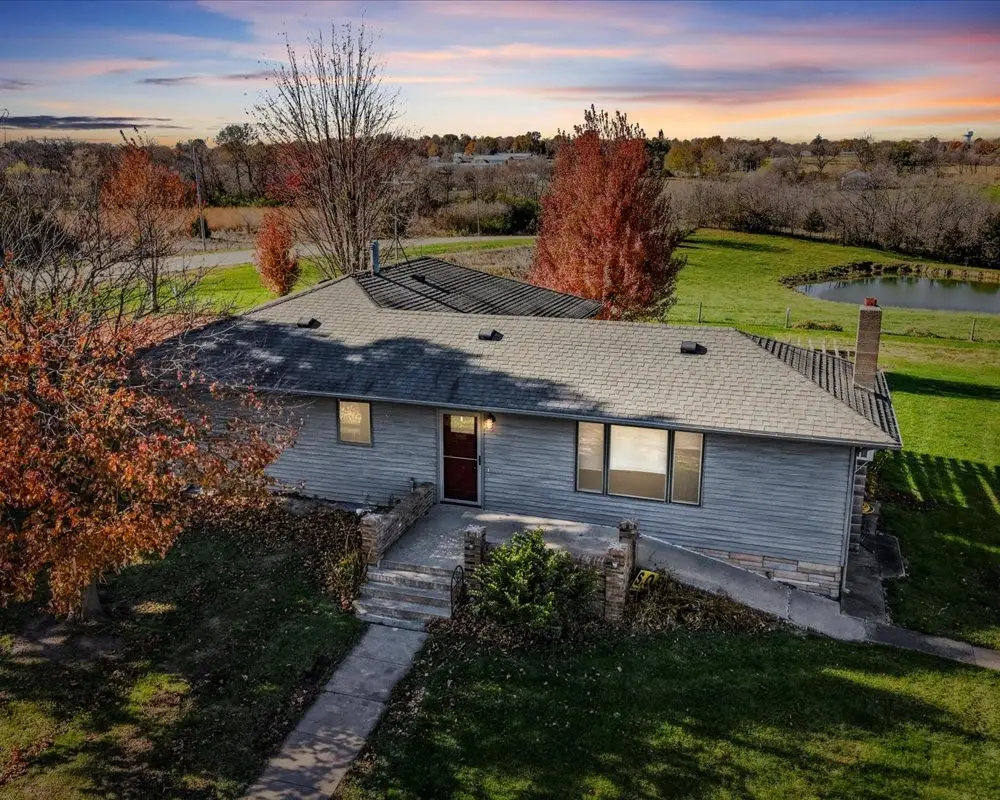 2307 E Pleasant Street, Knoxville, IA 50138 - Image #1