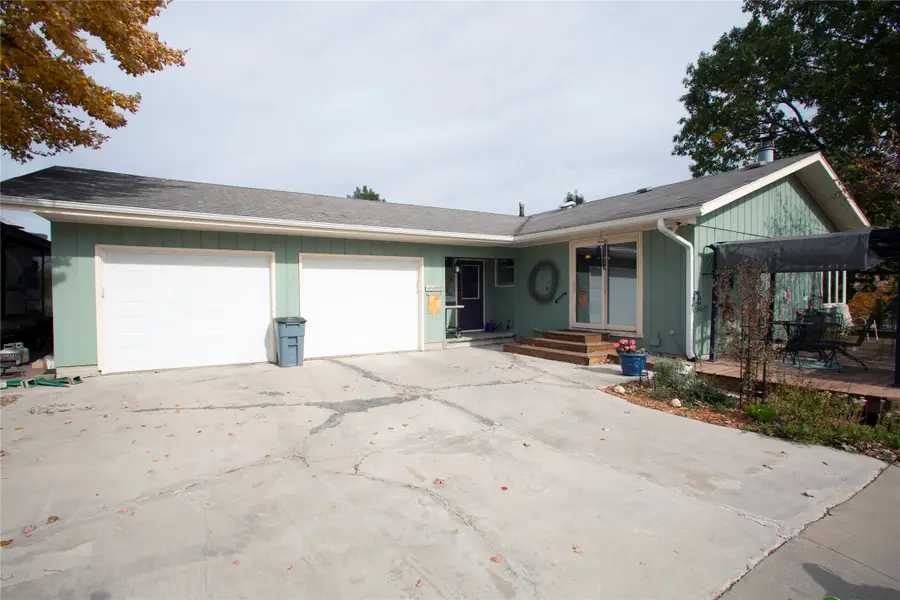506 S Attica Road, Knoxville, IA 50138 - Image #3