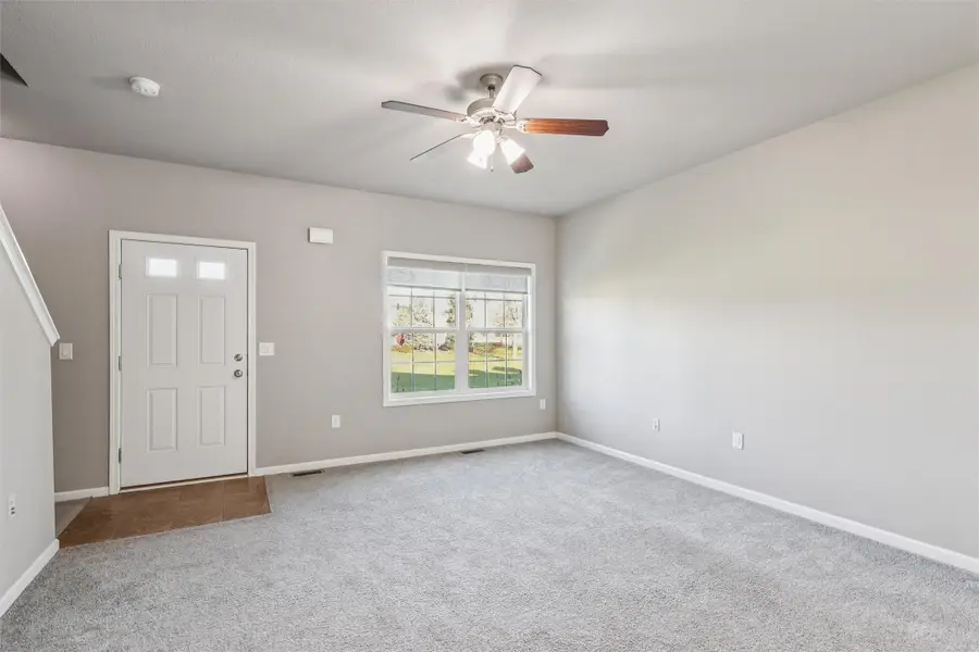 5867 Marble Circle, Johnston, IA 50131 - Image #2