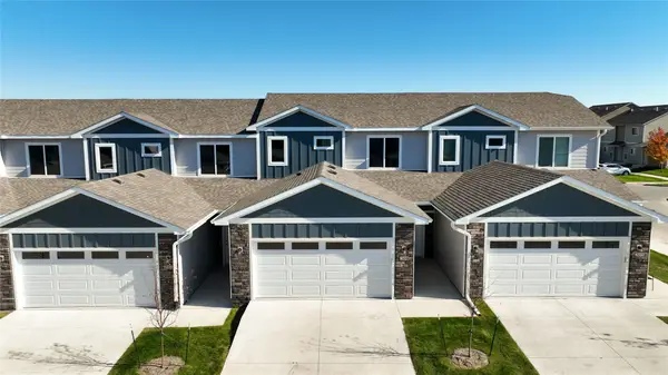 209 NW Waverly Drive, Waukee, IA 50263