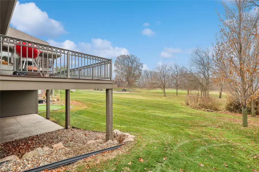 1128 Glen Oaks Drive, West Des Moines, IA 50266 - Image #3