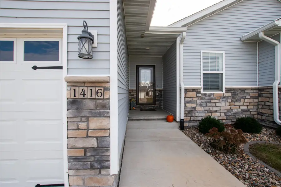 1416 NE 2nd Street, Stuart, IA 50250 - Image #2