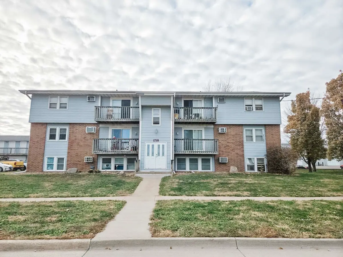 1718 & 1804 Dolores Street, Knoxville, IA 50138 - Image #1