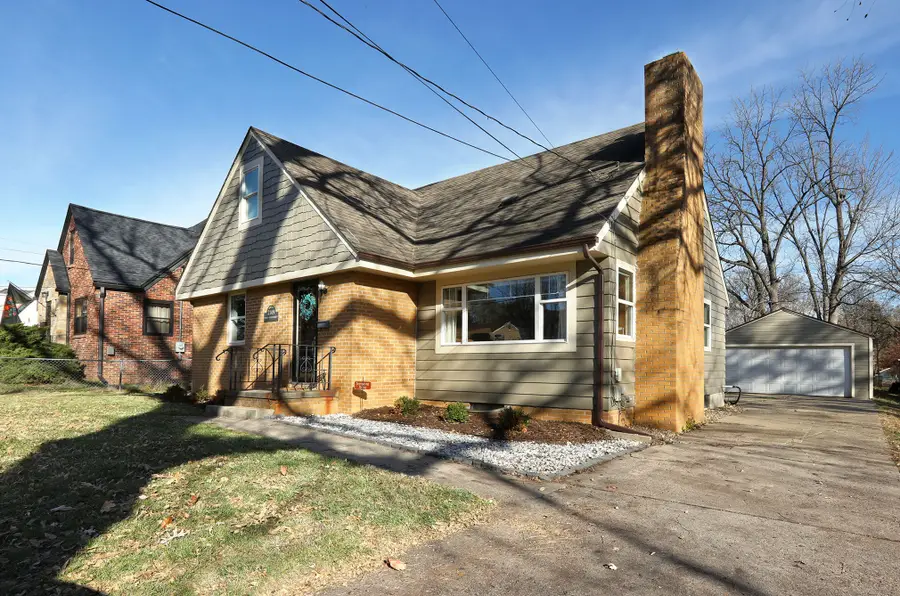 2109 46th Street, Des Moines, IA 50310 - Image #2