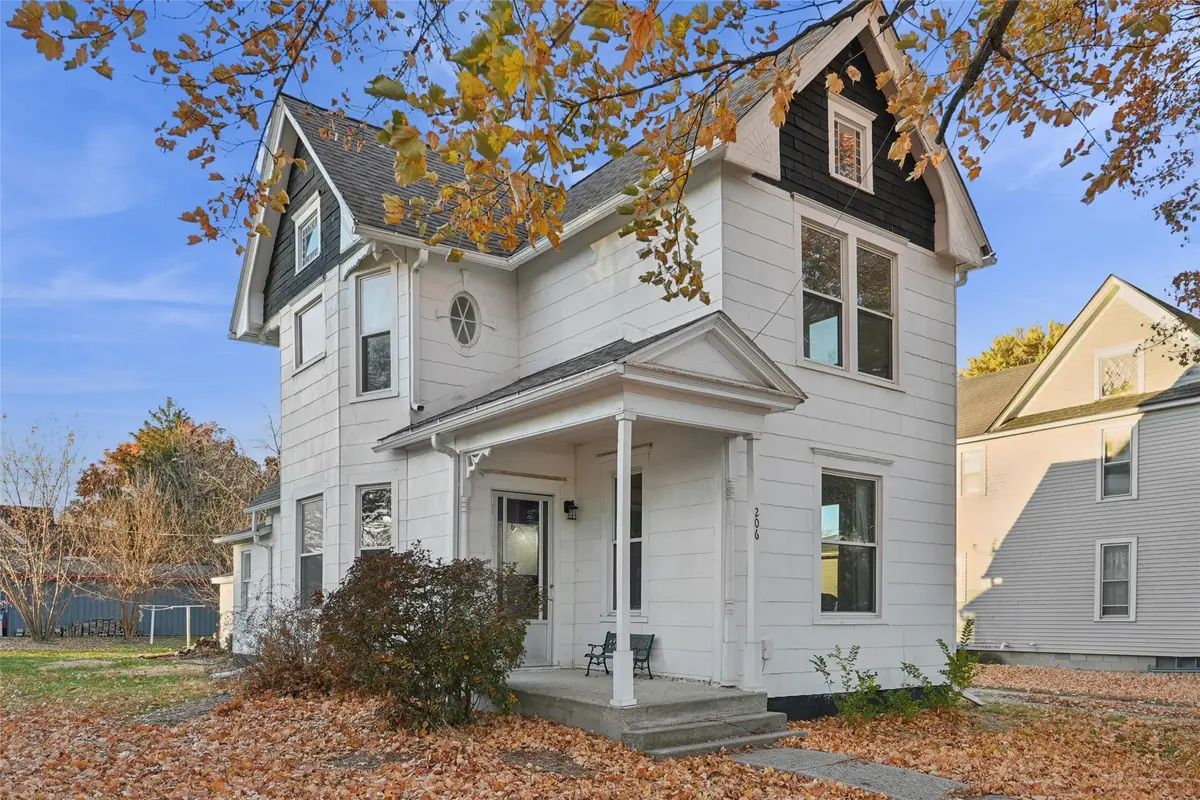 206 3rd Street Ne, Mitchellville, IA 50169 - Image #1