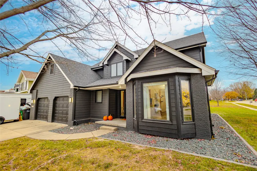 1401 NW Cedarwood Drive, Ankeny, IA 50023 - Image #2