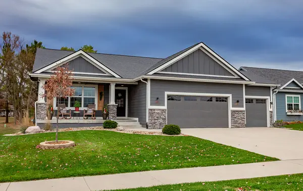 1220 34th Street Se, Altoona, IA 50009