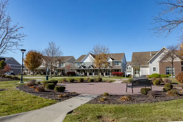 196 Cambridge Drive, West Des Moines, IA 50266