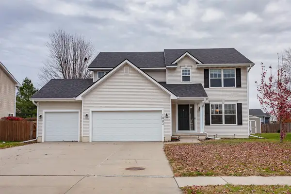 1003 10th Avenue Se, Altoona, IA 50009