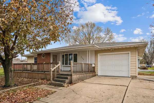 525 SW Westview Drive, Ankeny, IA 50023