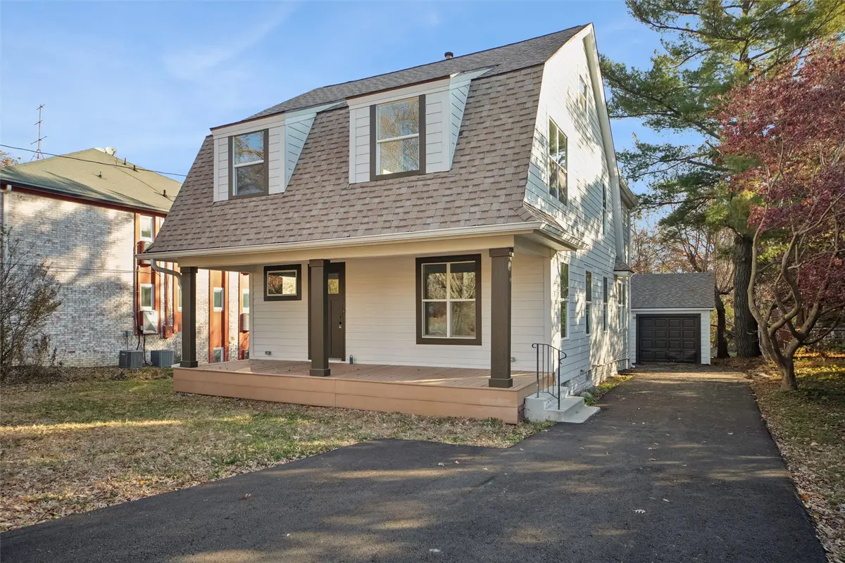 415 42nd Street, Des Moines, IA 50312 - Image #1