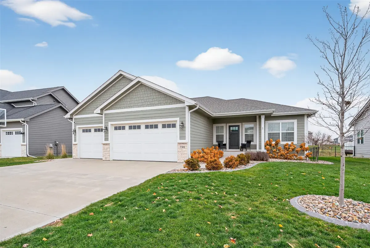 705 35th Street Sw, Altoona, IA 50009 - Image #1