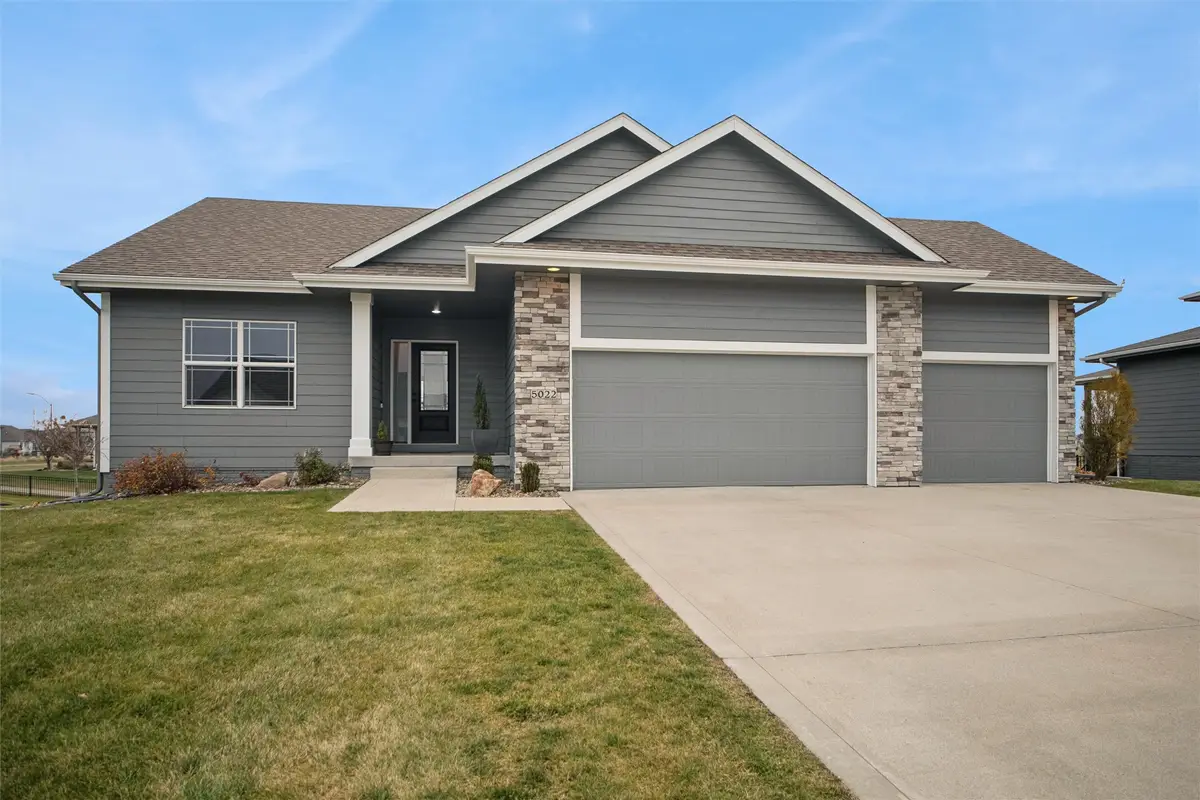 5022 NE Seneca Drive, Ankeny, IA 50021 - Image #1
