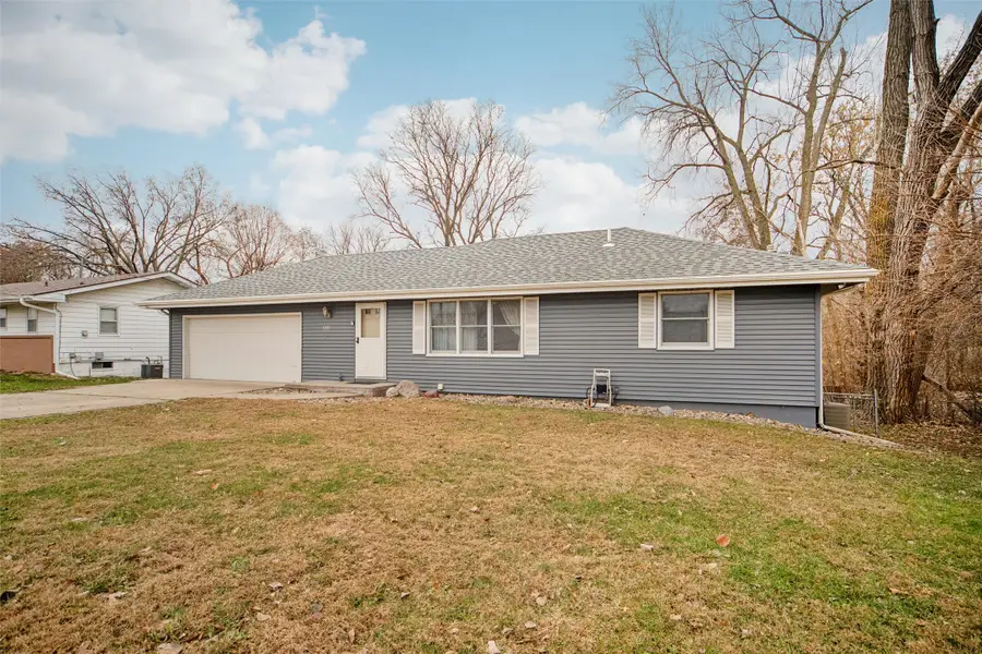 1830 Center Street, West Des Moines, IA 50265 - Image #2