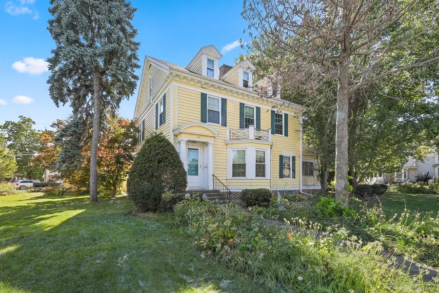 702 E Montgomery Street, Knoxville, IA 50138 - Image #2