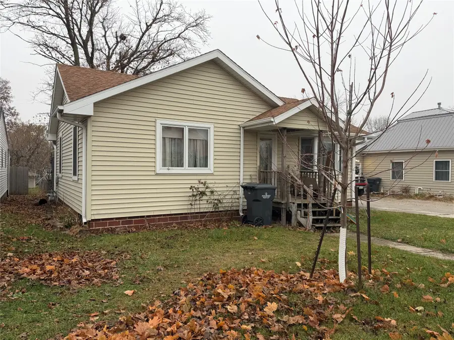 211 N Center Street, Zearing, IA 50278 - Image #2