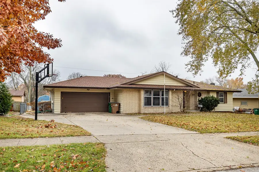 7008 Franklin Avenue, Windsor Heights, IA 50324 - Image #2