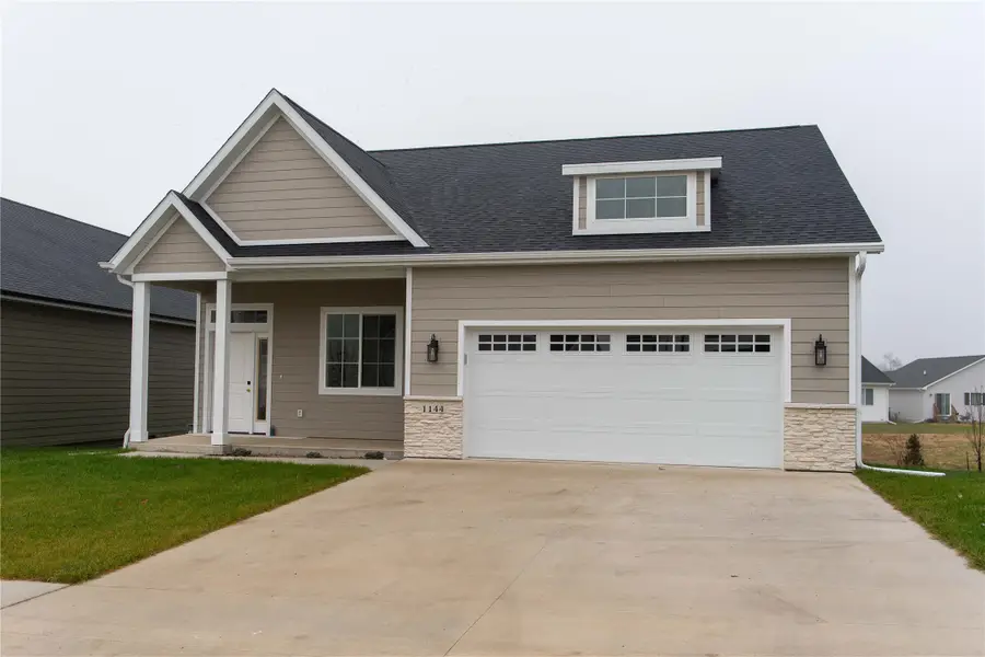 1144 Foxglove Road, Pella, IA 50219 - Image #2