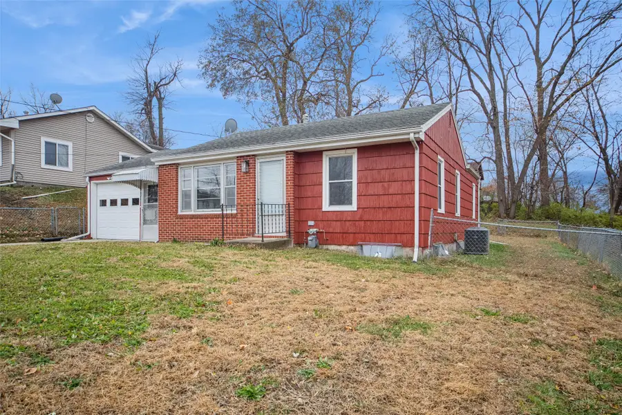 4290 NW 11th Street, Des Moines, IA 50313 - Image #2