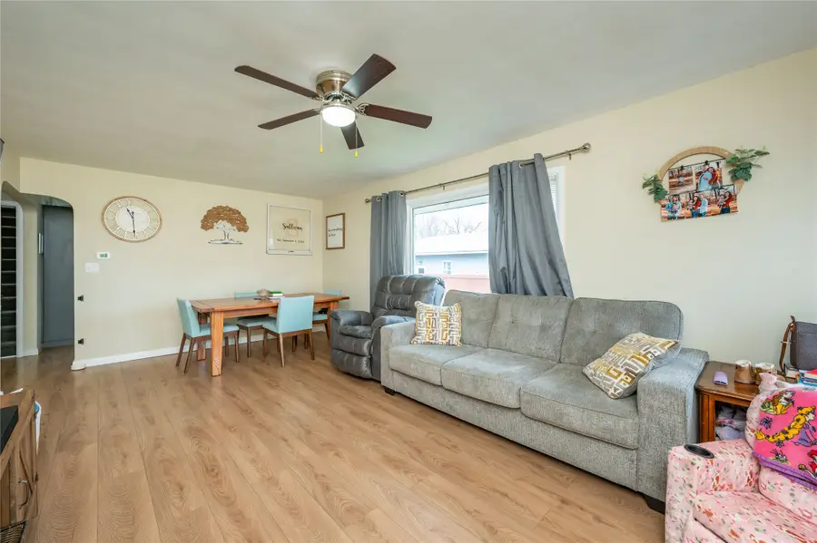 707 Butler Street, Ackley, IA 50601 - Image #3