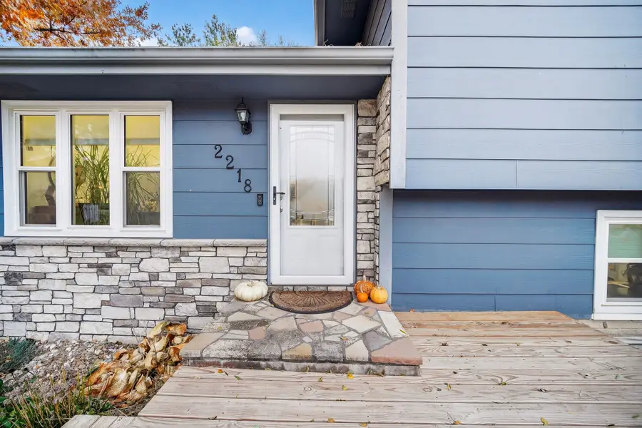 2218 E Caulder Court, Des Moines, IA 50320 - Image #3