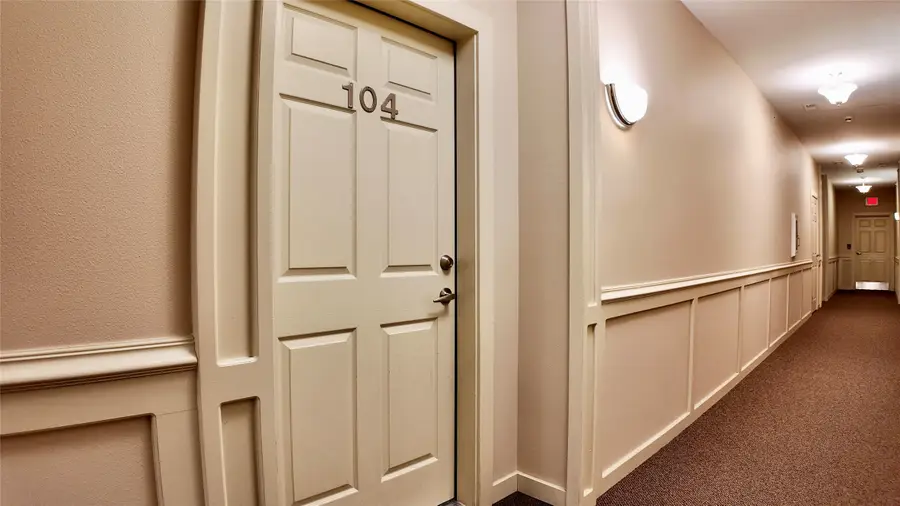 10325 Providence Drive #104, Johnston, IA 50131 - Image #3